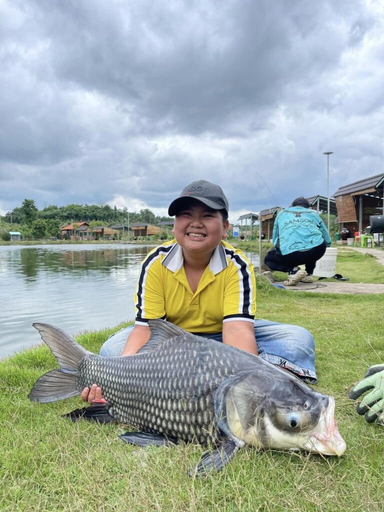 Asian-Carp-fishing-tour-viet-nam-trips-4