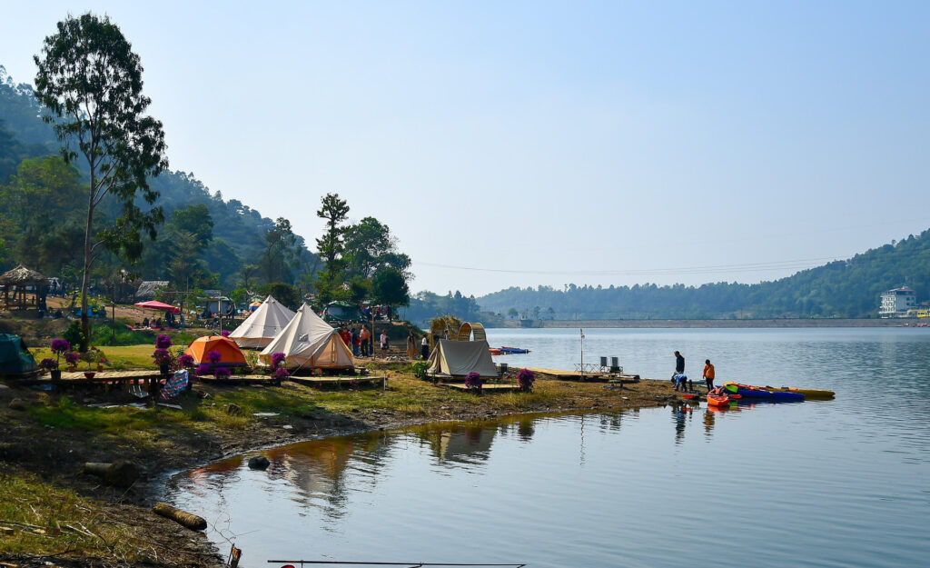 Đồng-Đò-Lake-ha-noi-vietnam-fishing-tour-vn