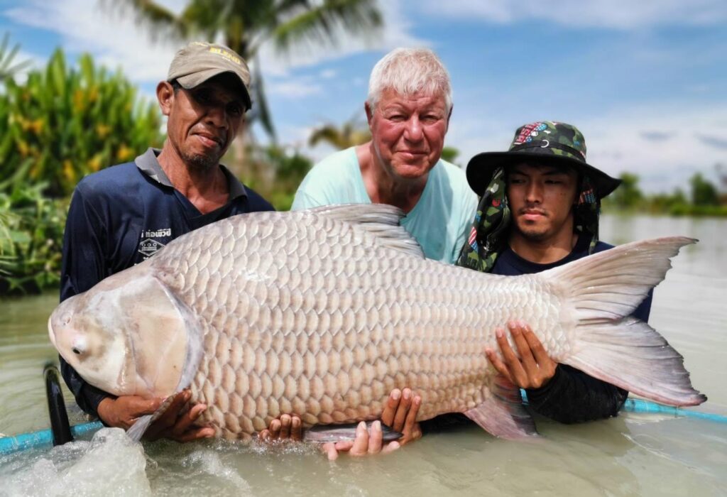 Giant-Mekong-Barb-viet-nam-fishing-tours-3