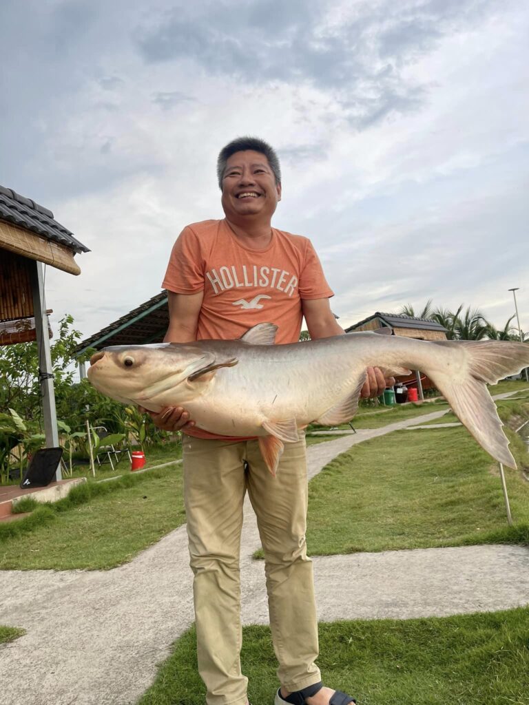 fishing-in-viet-nam-tour-trip-mekong-delta-river-bull-arena-park