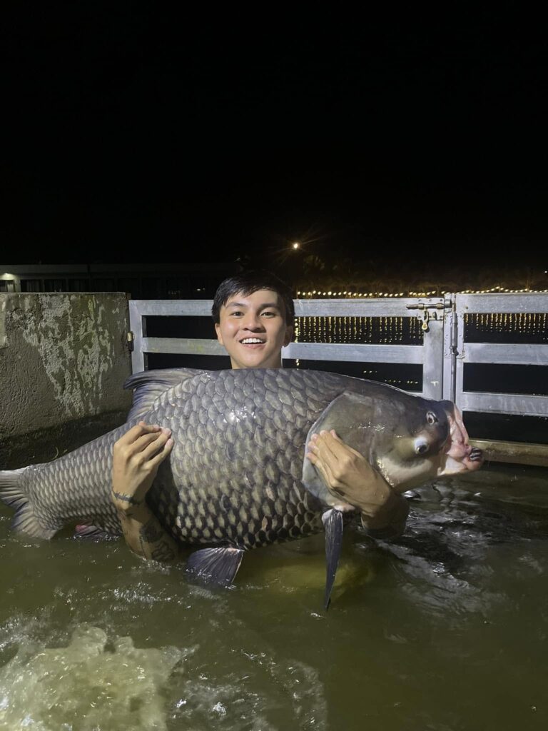 Asian carp Fishing Tours-vung-tau-ba-ria-viet-nam-trip (1)