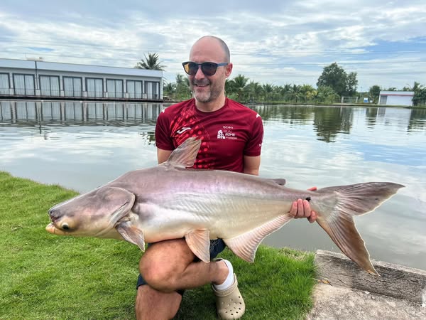 bull-arena-fishing-park-viet-nam (3)