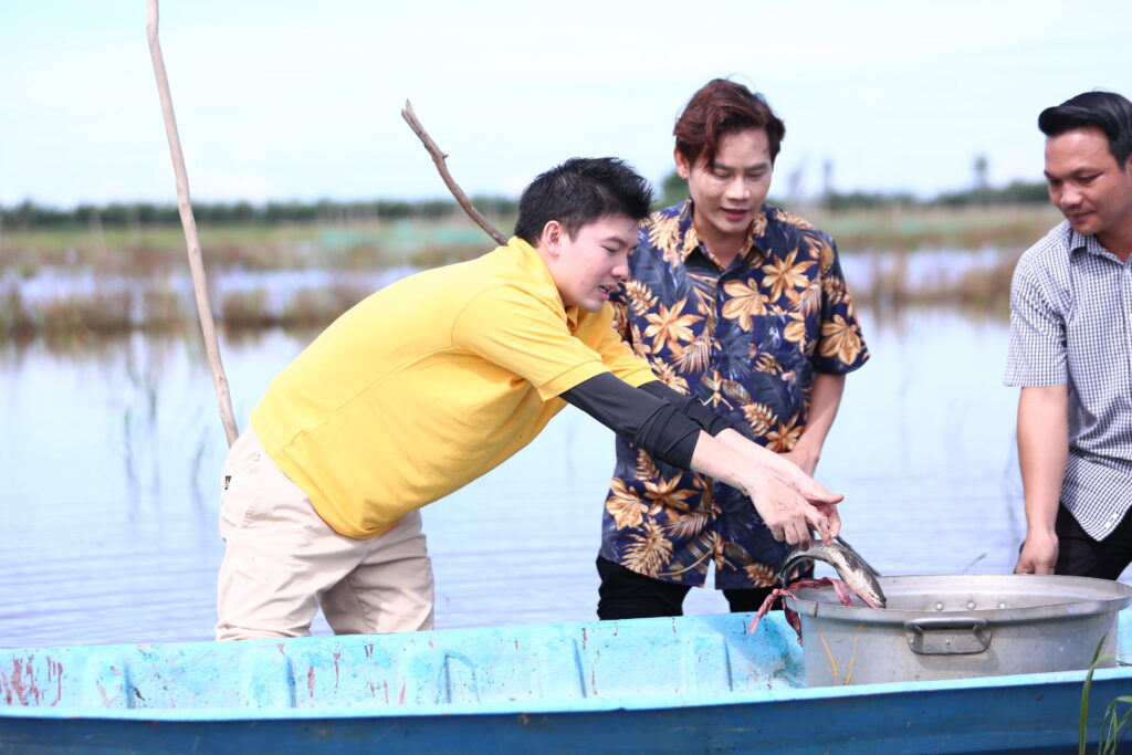 dong-thap-mekong-deta-river-fishing-tours-viet-nam-trip-3
