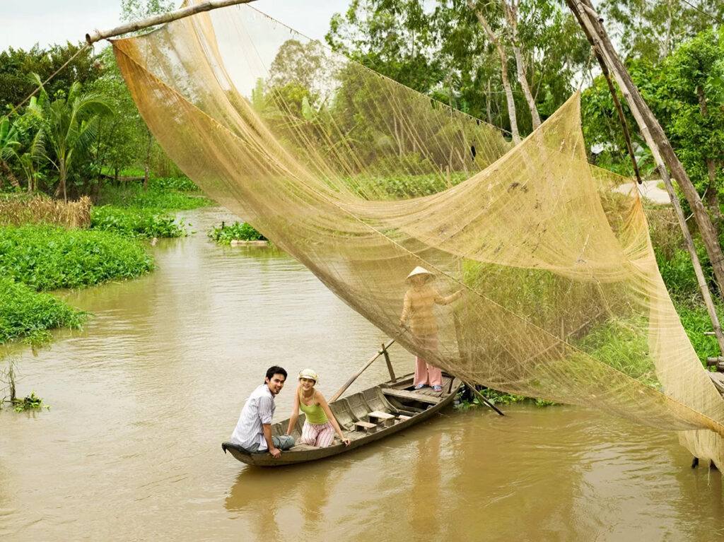 mekong-river-fishing-in-vietnam-3