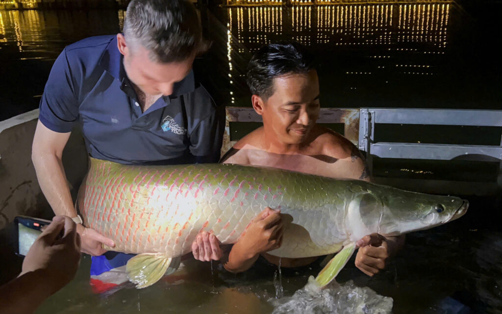 viet-nam-fishing-tour-bull-arena