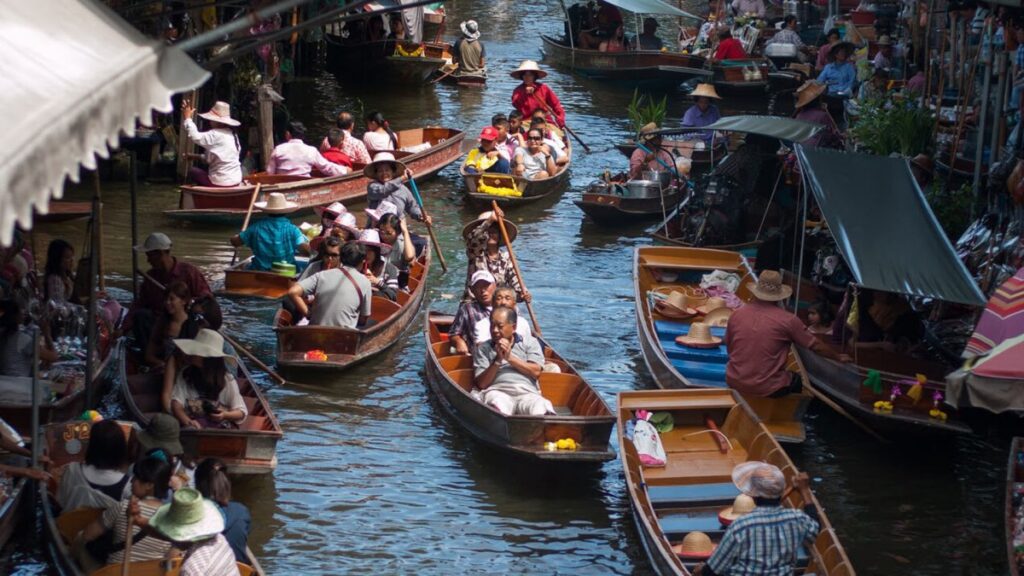 destination-damnoen-saduak-floating-market thailand vietnam fishing tour trip