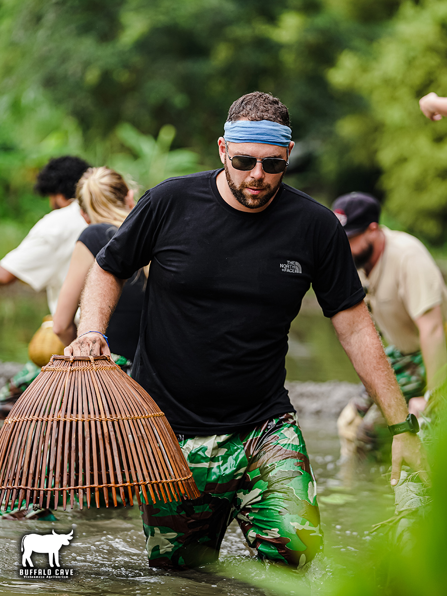 viet-nam-fishing-tour-north-viet-nam-ha-noi-trip