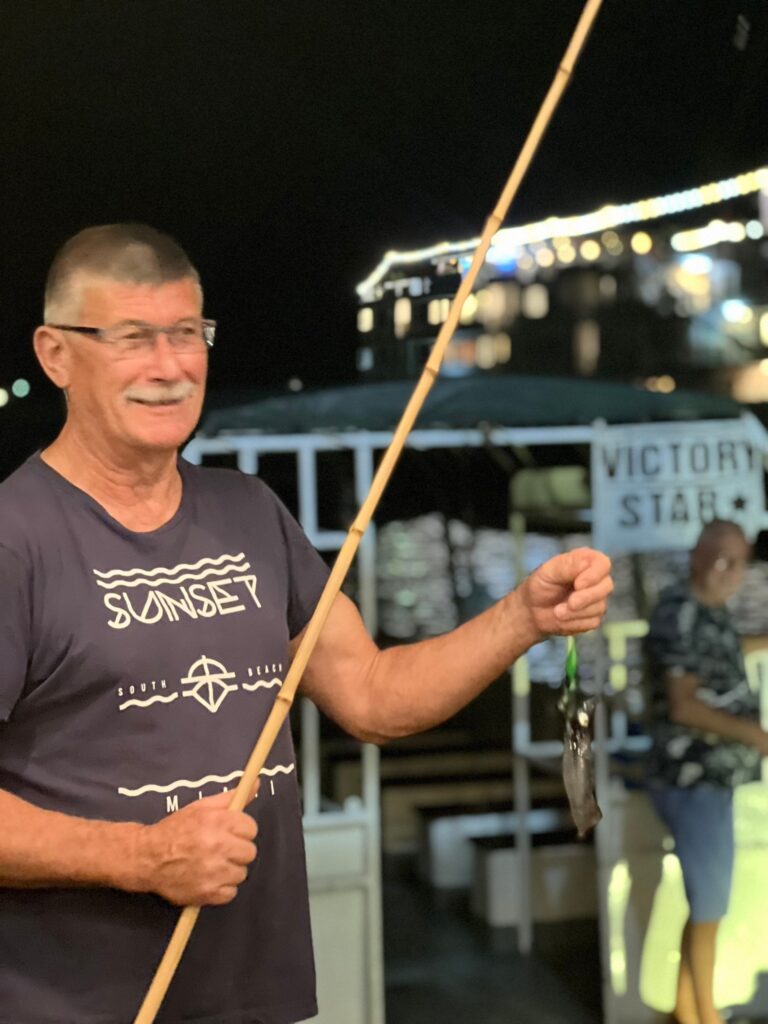 Fishing-in-Ha-Long-Bay-viet-nam-fishing-tours-2