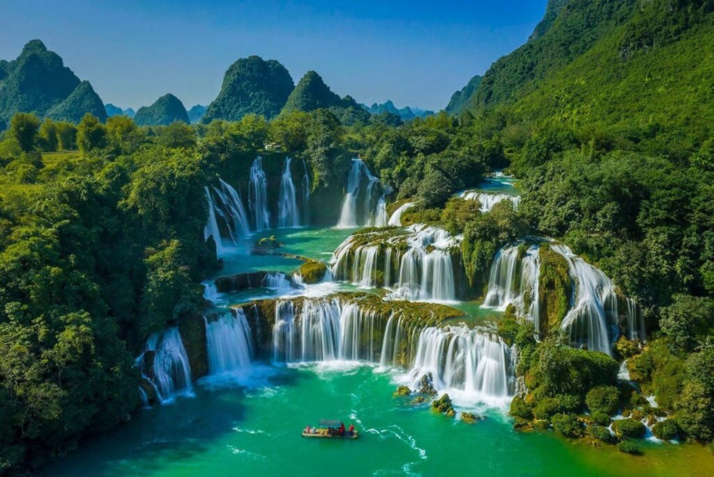 ban-gioc-waterfalls-viet-nam-fishing-tour