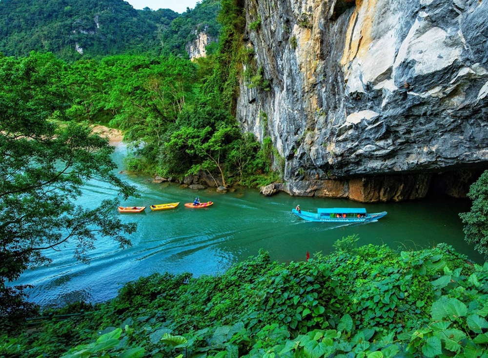 phong-nha-cave-viet-nam-fishing-tours