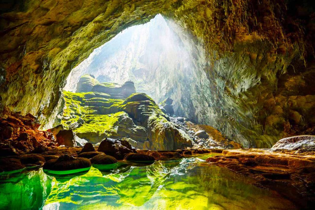 phong-nha-hang-viet-nam-câu cá-tours