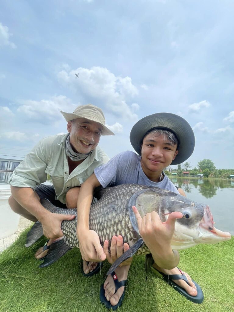 Siamese-Carp-bull-arena-fishing-park-lake-vietnam-fishing-tour-trip-travel-adventure-new-year-2026