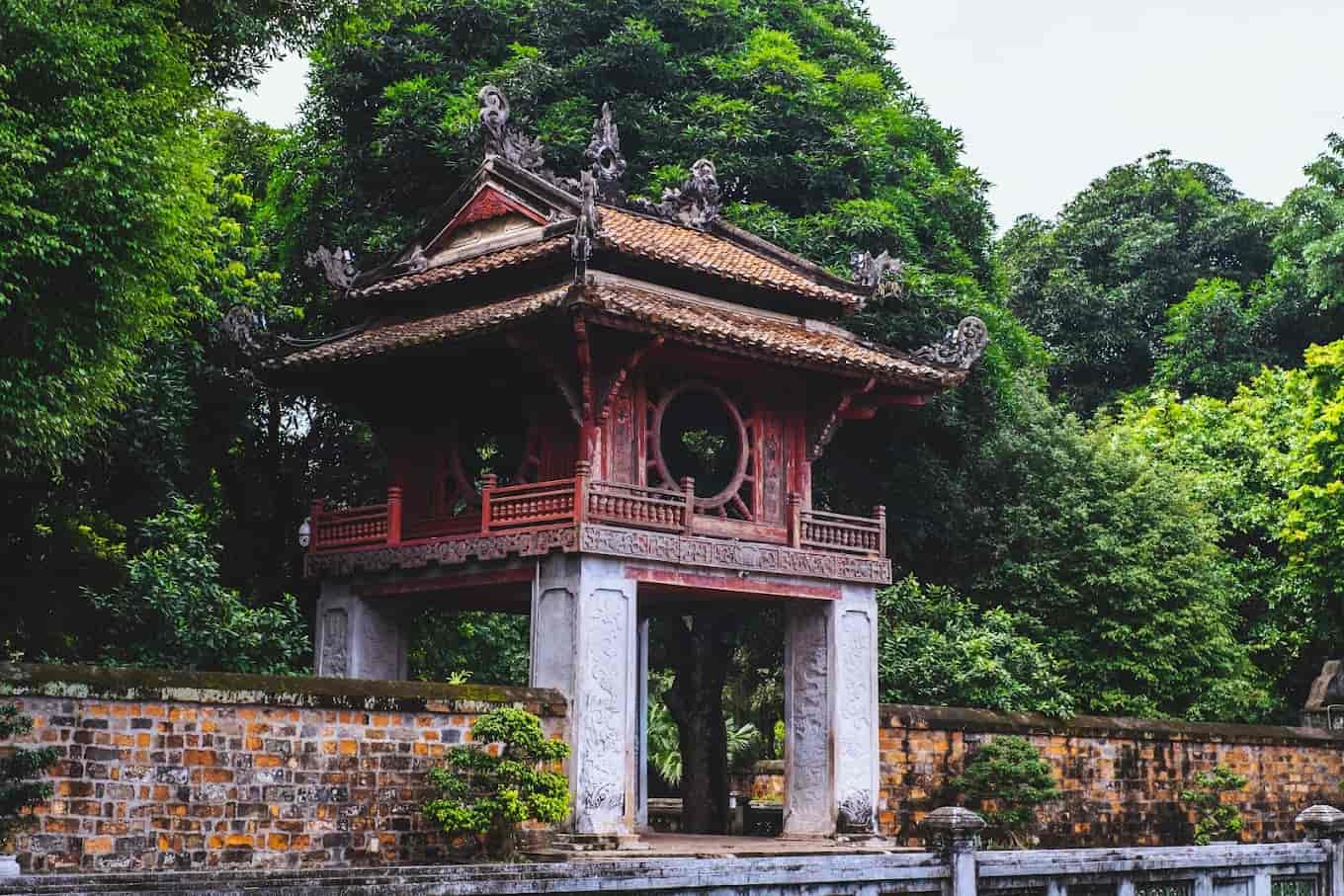 Temple-of-Literature-Van-Mieu-Quoc-Tu-Giam-new-year-2026-hanoi-vietnam-fishing-tour-trip-travel-adventure