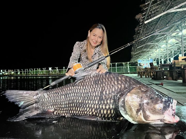 asian-crap-new-bungsamran-fishing-park-bangkok-thailand-viet-nam-tour-trip-adventure-travel-family