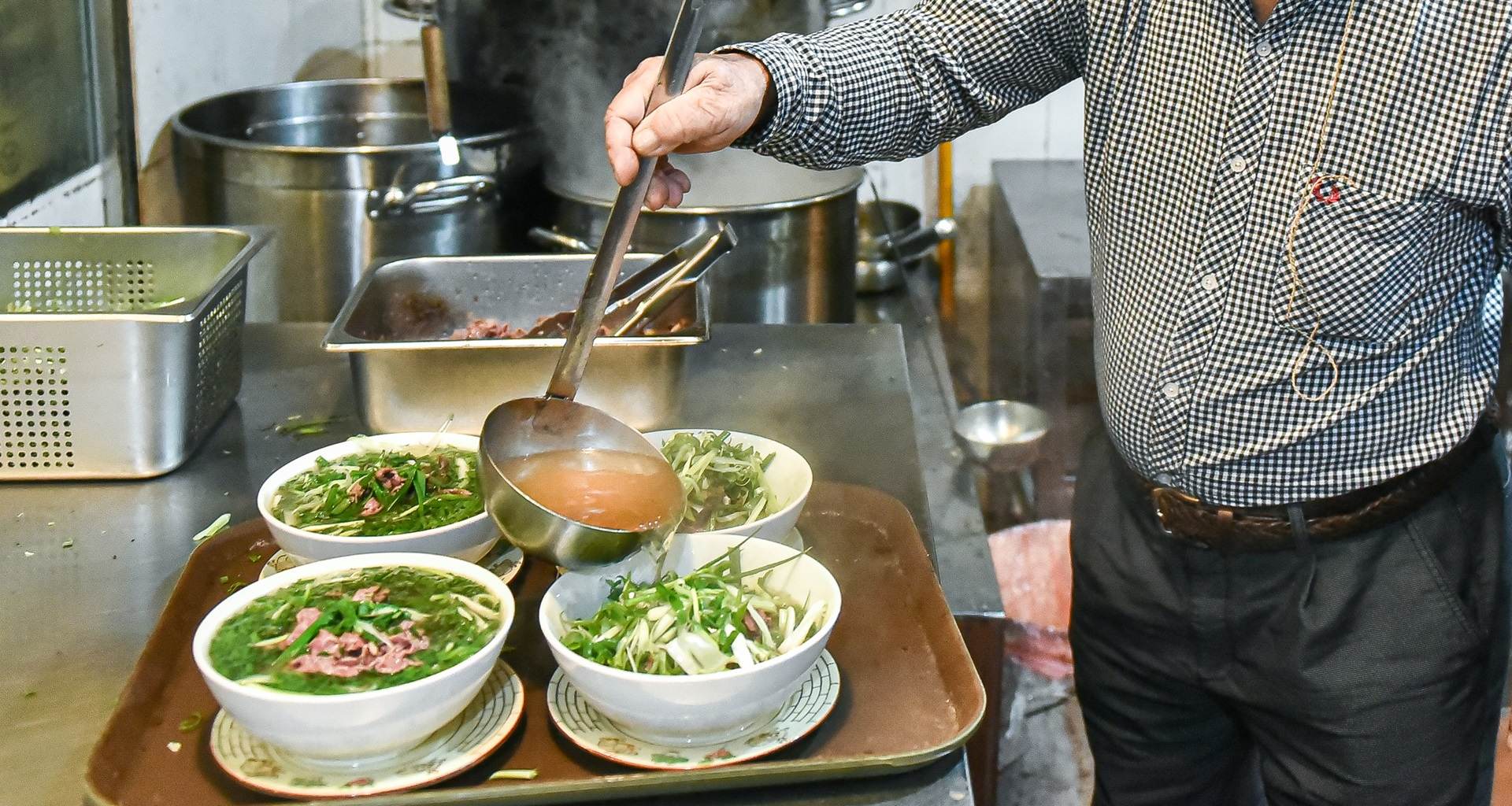 beef-pho-in-hanoi-old-quarter-vietnam-fishing-tour-trip-adventure-new-year-2026