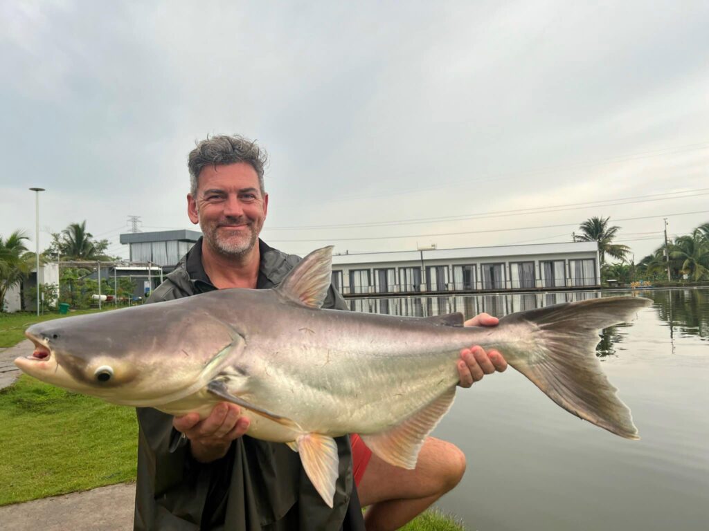 bull-arena-fishing-park-Lunnar-New-Year-2026-vietnam-fishing-tour-trip-travel-adventure-angler-lure-fly-199