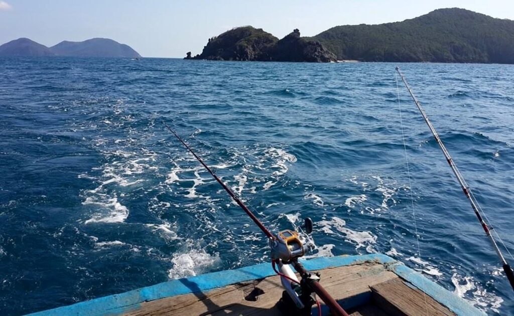 con-dao-ba-ria-vung-tau-tphcm-viet-nam-fishing-tour-trip-adventure-lure-travel