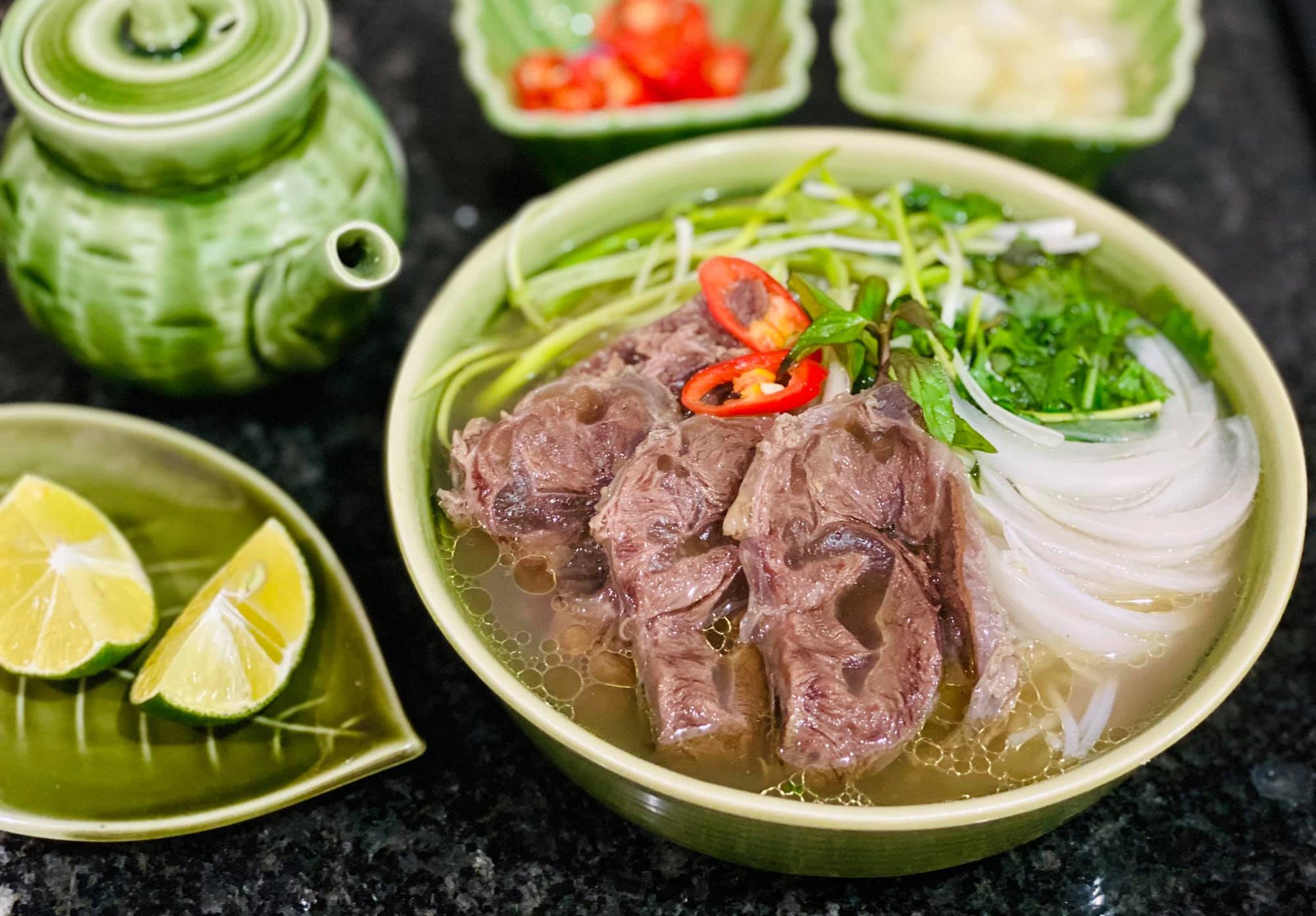 food-ha-noi-old-town-north-viet-nam-fishing-tour-trip-adventure-travel-family-2-pho-bo