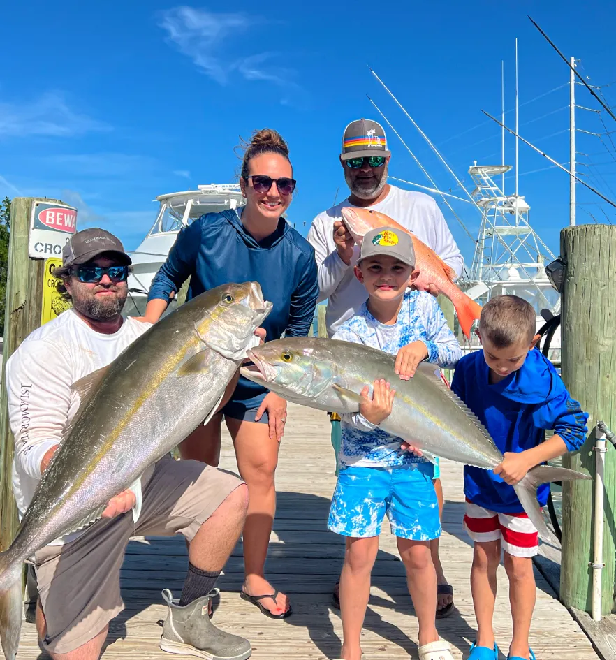 Family-fishing-in-viet-nam-tour-trip-travel-angler-2026-fly-fishing-lure-summer