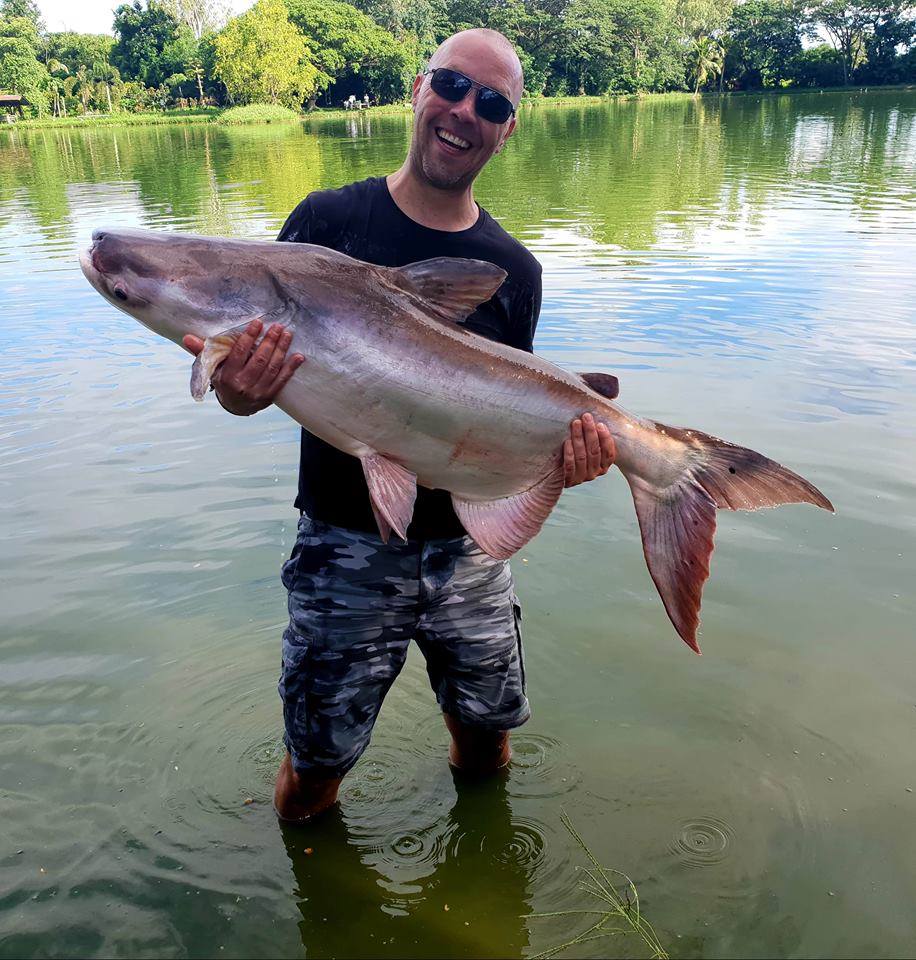 Mekong-Giant-Catfish-viet-nam-fishing-tour-trip-travel-angler-guide-summer-2026-lure-fly-fishing-2