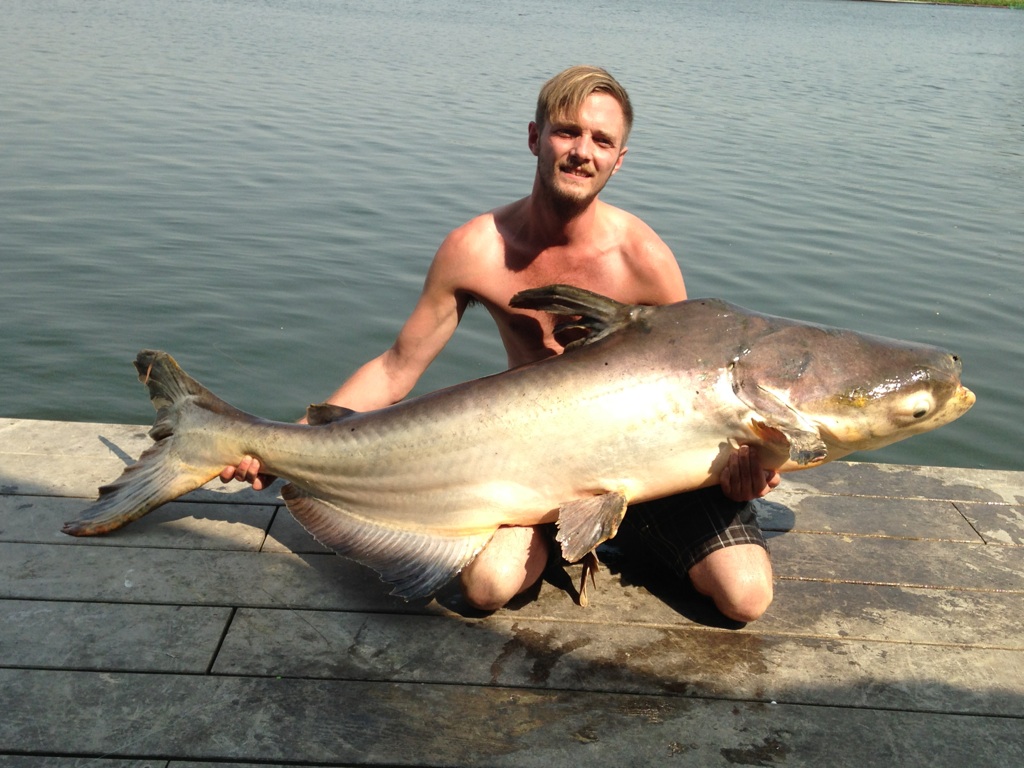 Mekong-Giant-Catfish-viet-nam-fishing-tour-trip-travel-angler-guide-summer-2026-lure-fly-fishing-22