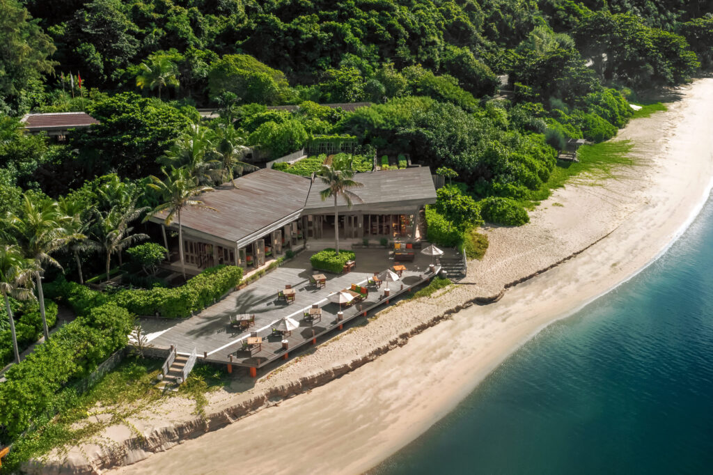 The-Beach-Restaurant-Six-Senses-Con-dao-vietnam-fishing-tour-trip-travel-angler-summer-2026