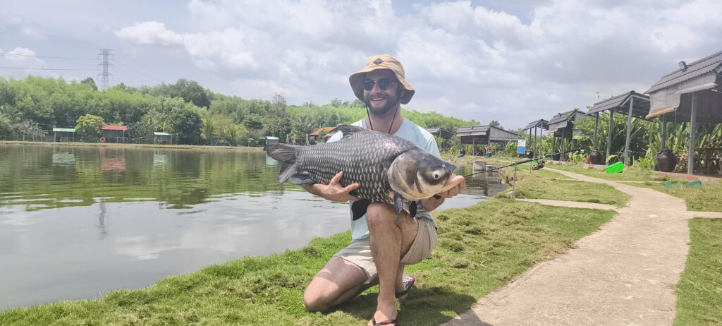 summer-fishing-vietnam-tour-trip-travel-angler-lure-fly-fishing-2026-bull-arena-park-lake-13