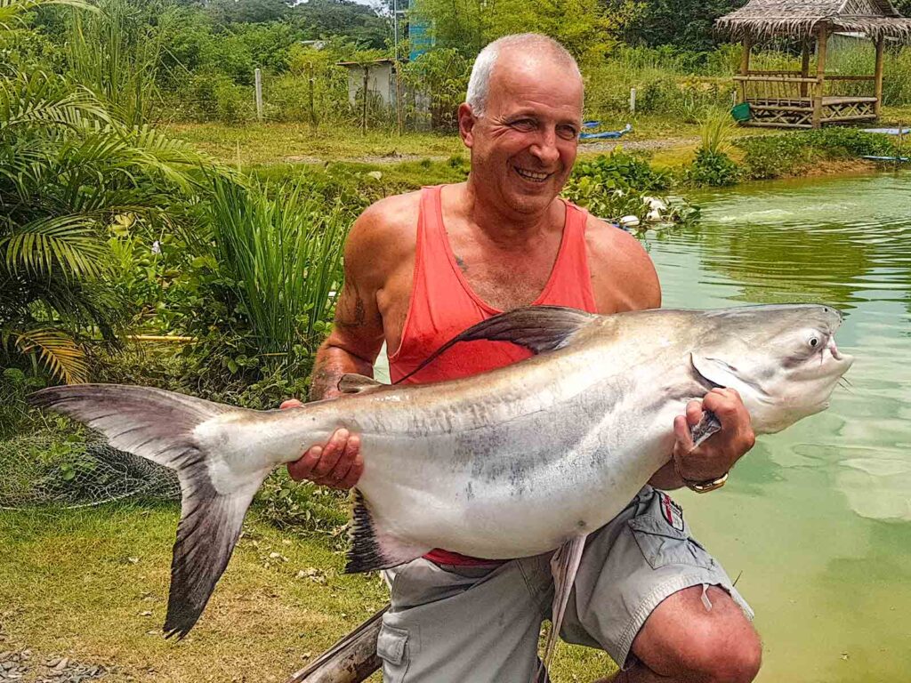 Chao-phraya-catfish-viet-nam-fishing-tours-trips-travel-anglers-lure-fly-fishing-summer-2026-catching-452