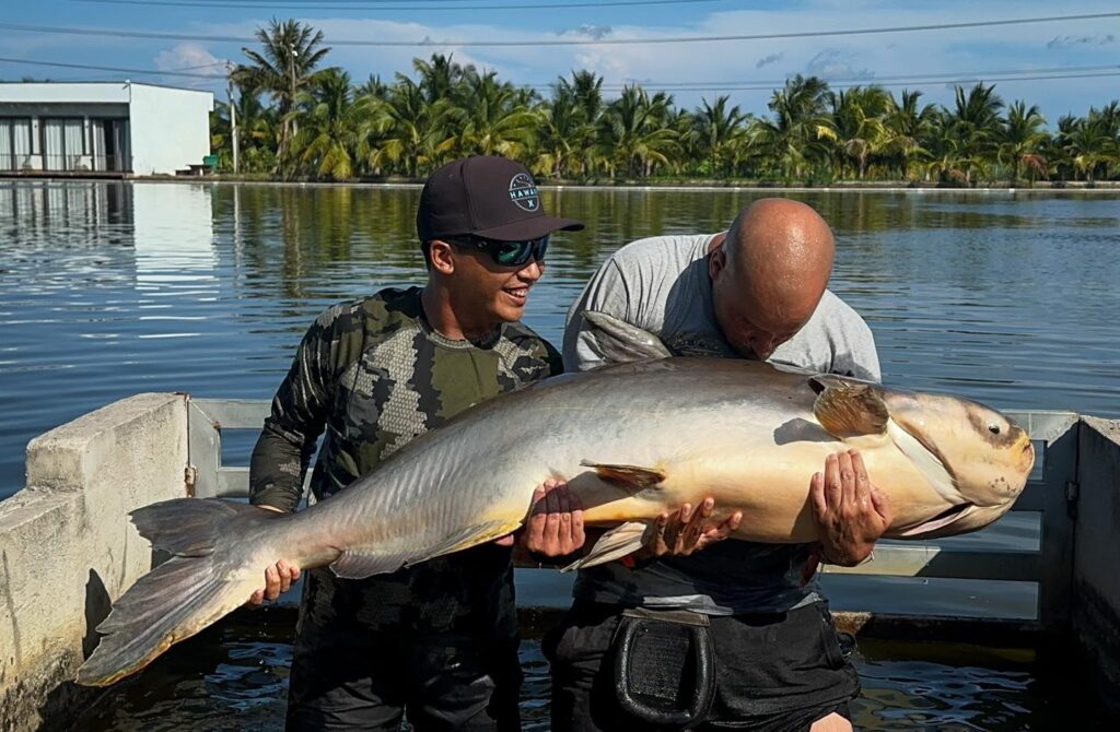 Tran-hoan-Vietnam-fishing-tour-trip-travel-angler-lure-fly-fishing-summer-2026-big-fishing