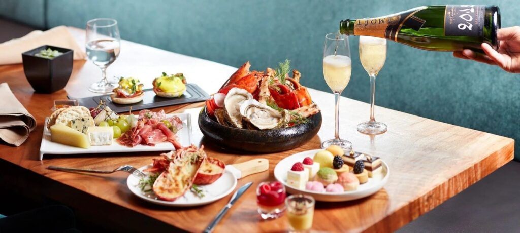 sea-foods-party-ha-long-bay-vietnam-fishing-tours-trips-travel-luxury-anglers-fly-lure-summer-2026