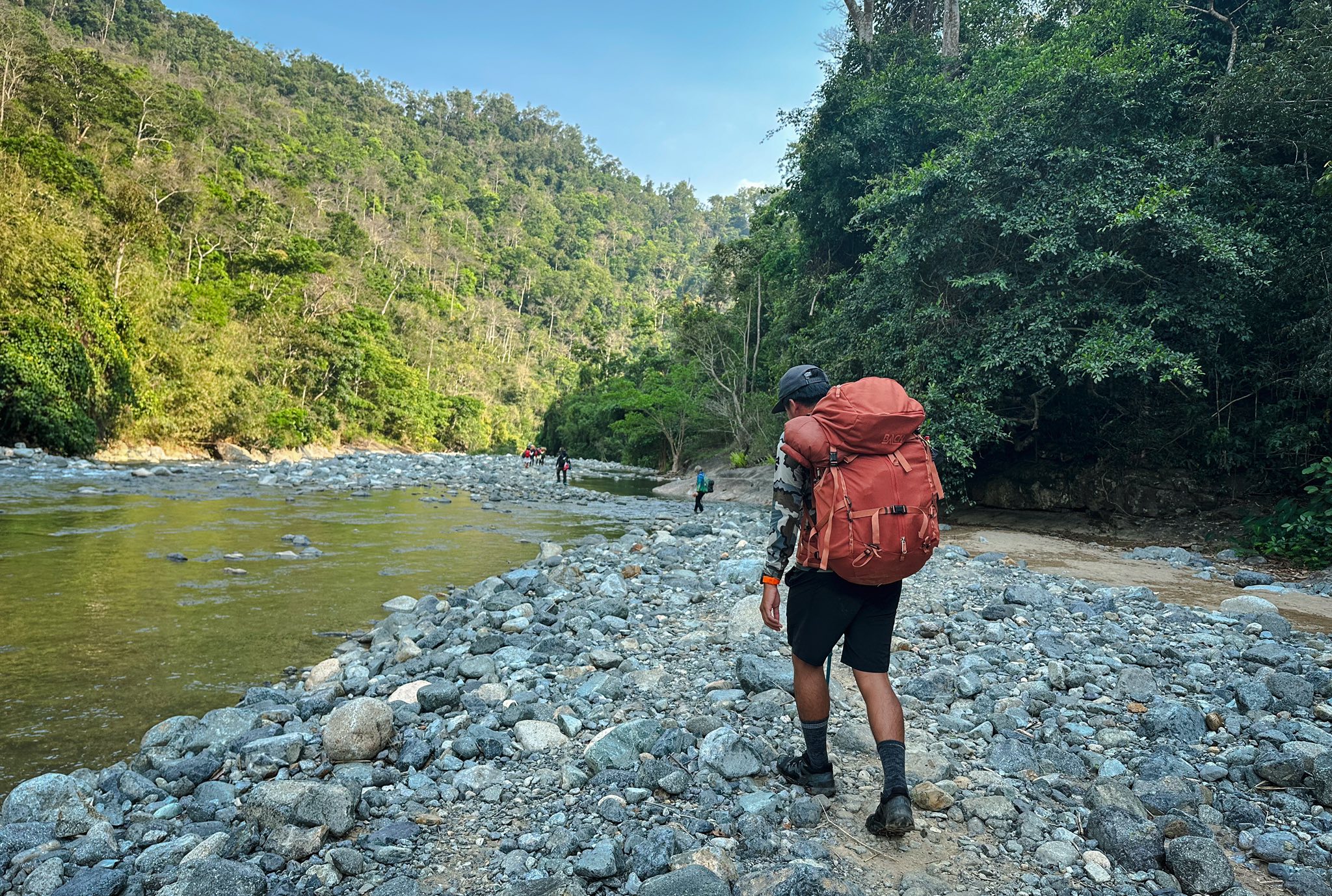 blue-mahseer-finding-businessman-vietnam-fishing-tours-trips-travel-anglers-summer-2026-adventure-22
