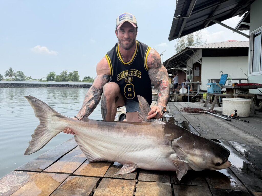 bungsamran-bangkok-thailand-vietnam-fishing-tour-trip-travel-anglers-summer-2026-businessmen-woman