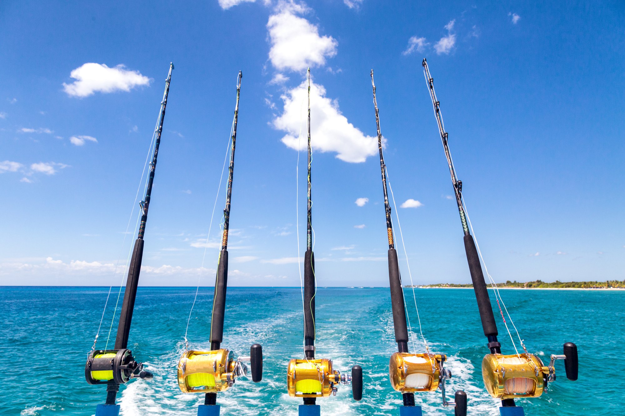deep-sea-fishing-trip-khanh-hoa-nha-trang-viet-nam-tours-travelers-anglers