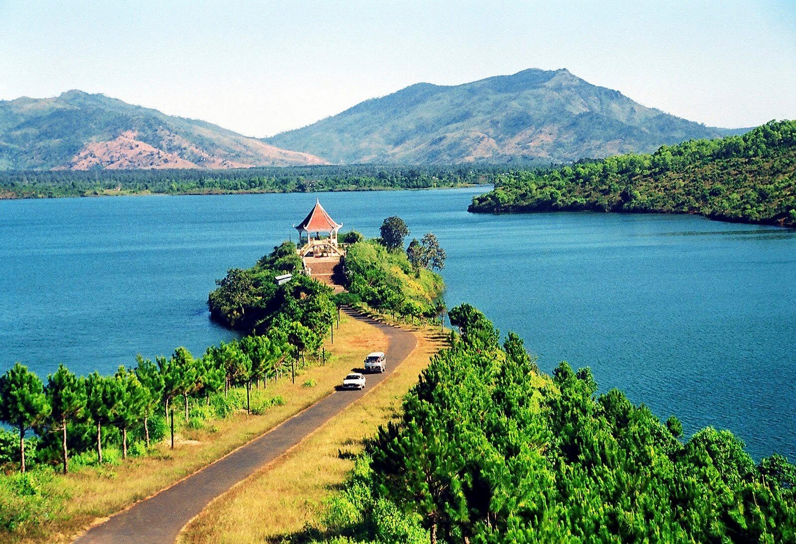T’Nung Lake (Bien Ho)