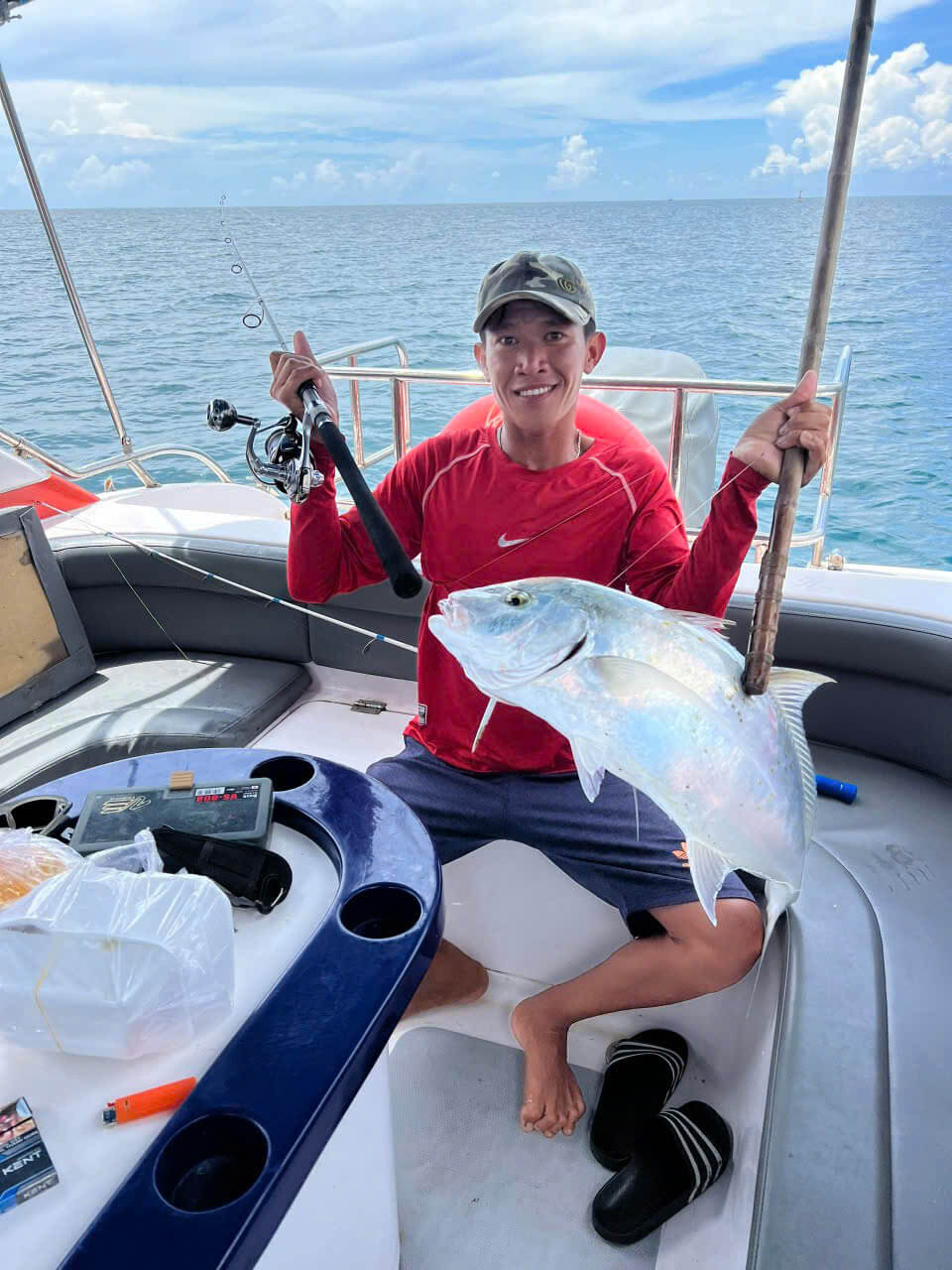 vietnam-fishing-tours-trips-travel-anglers-khanh-hoa-province-nha-trang-city-cam-ranh-city-deep-sea-fishing-2