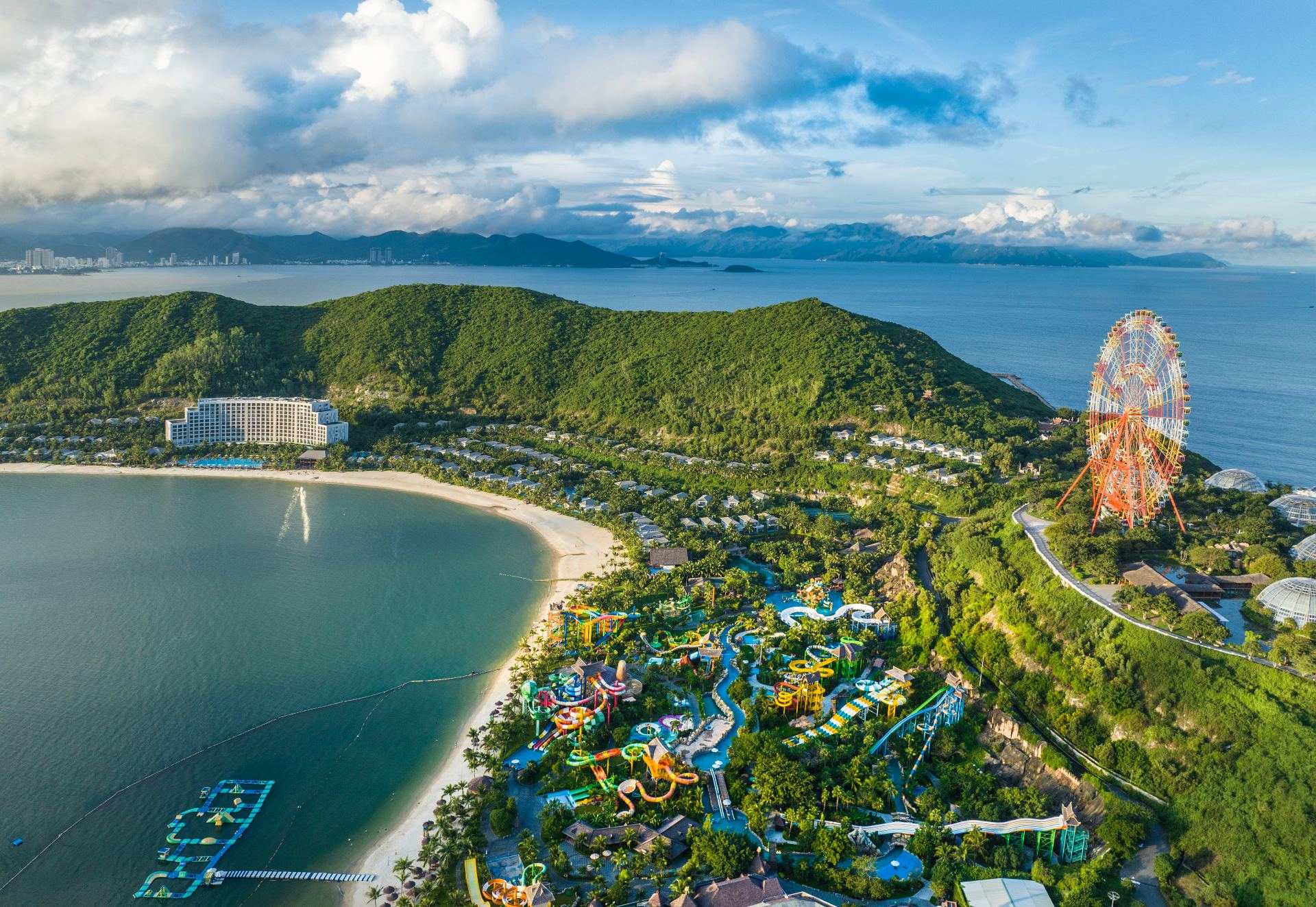VinWonders Nha Trang & Hon Tre Island
