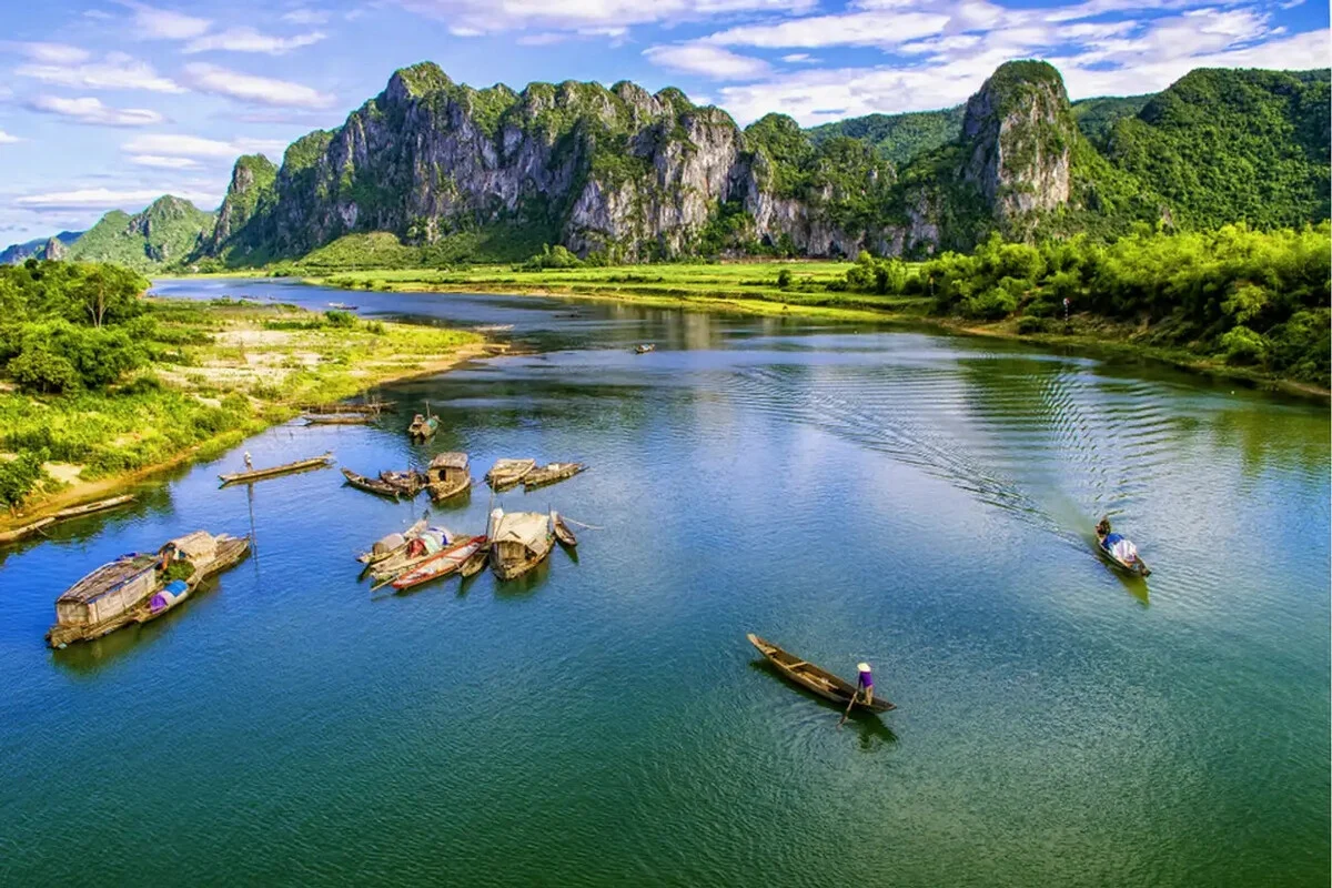 Gianh River, Quang Binh