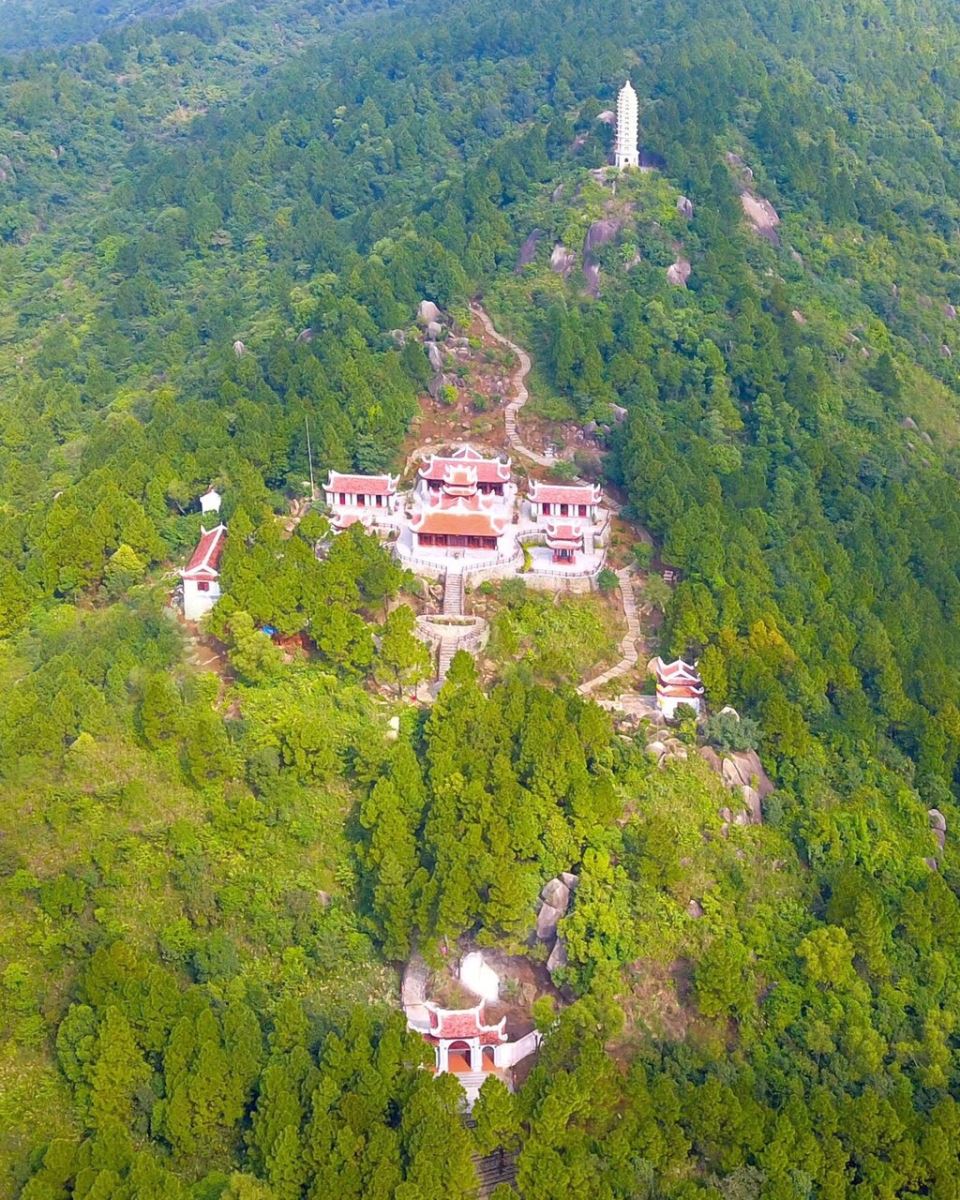 Huong Tich Pagoda (Chùa Hương Tích)