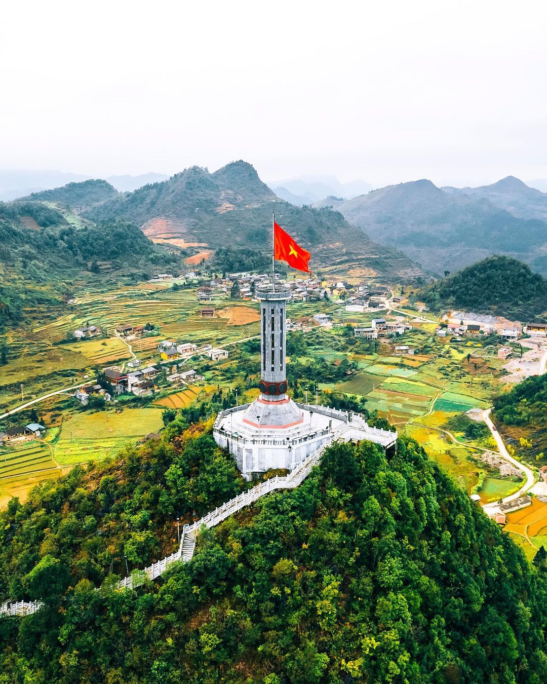 Lung Cu Flag Tower