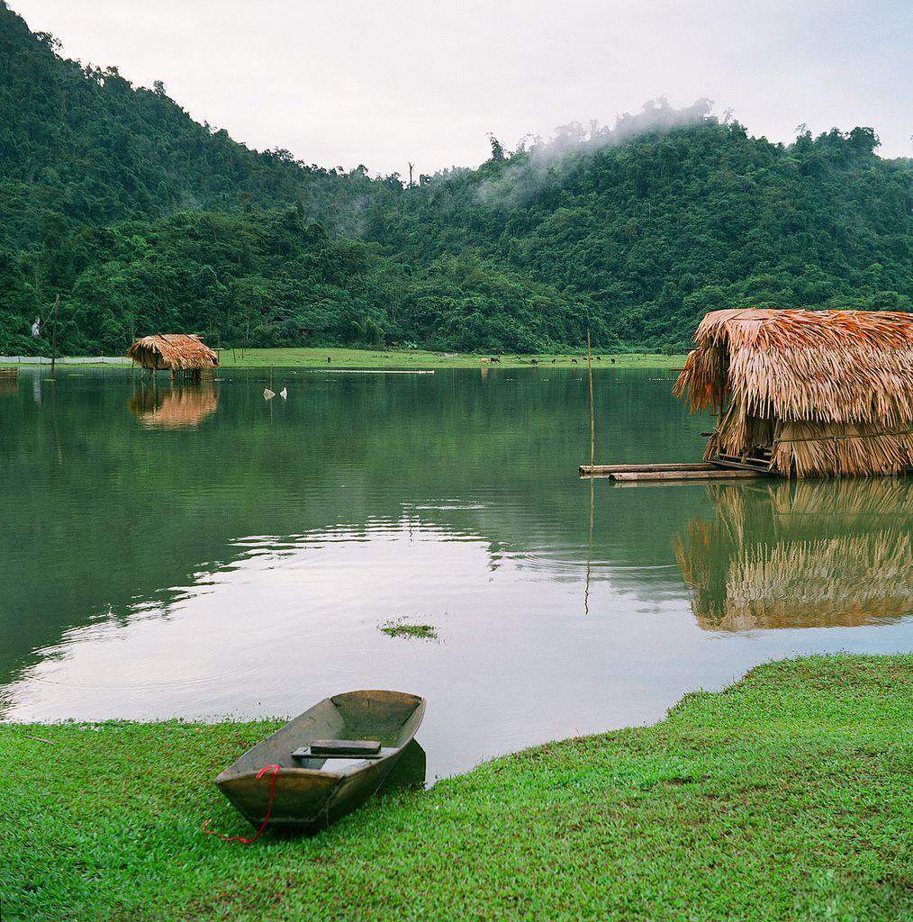 Noong-lake-ha-giang-province