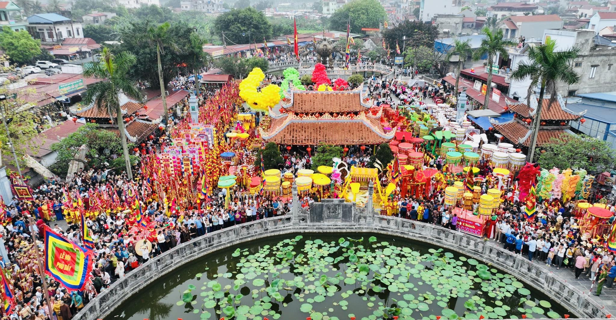 Phủ Giầy Complex