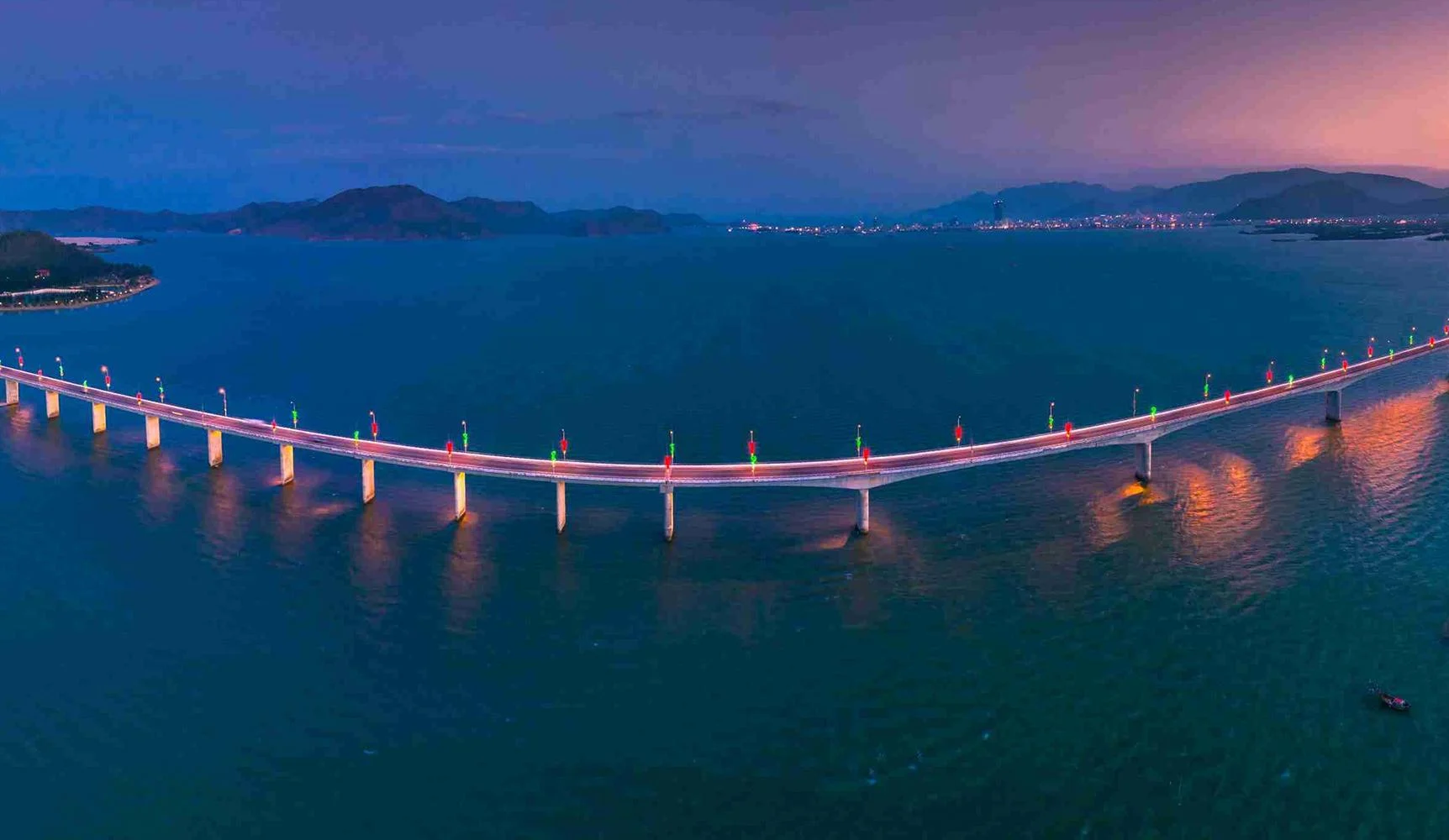 Thi Nai Bridge