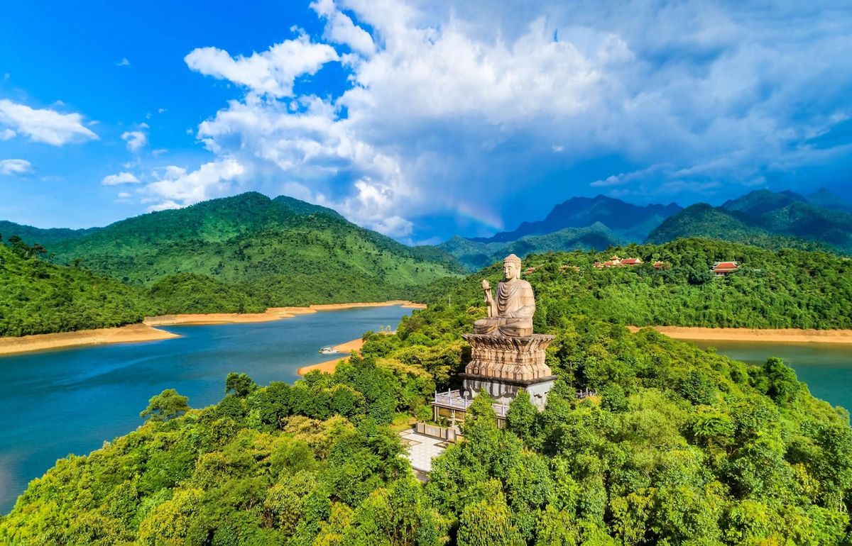 Truoi-lake-hue-city-viet-nam-fishing-tours-trips-travel-anglers