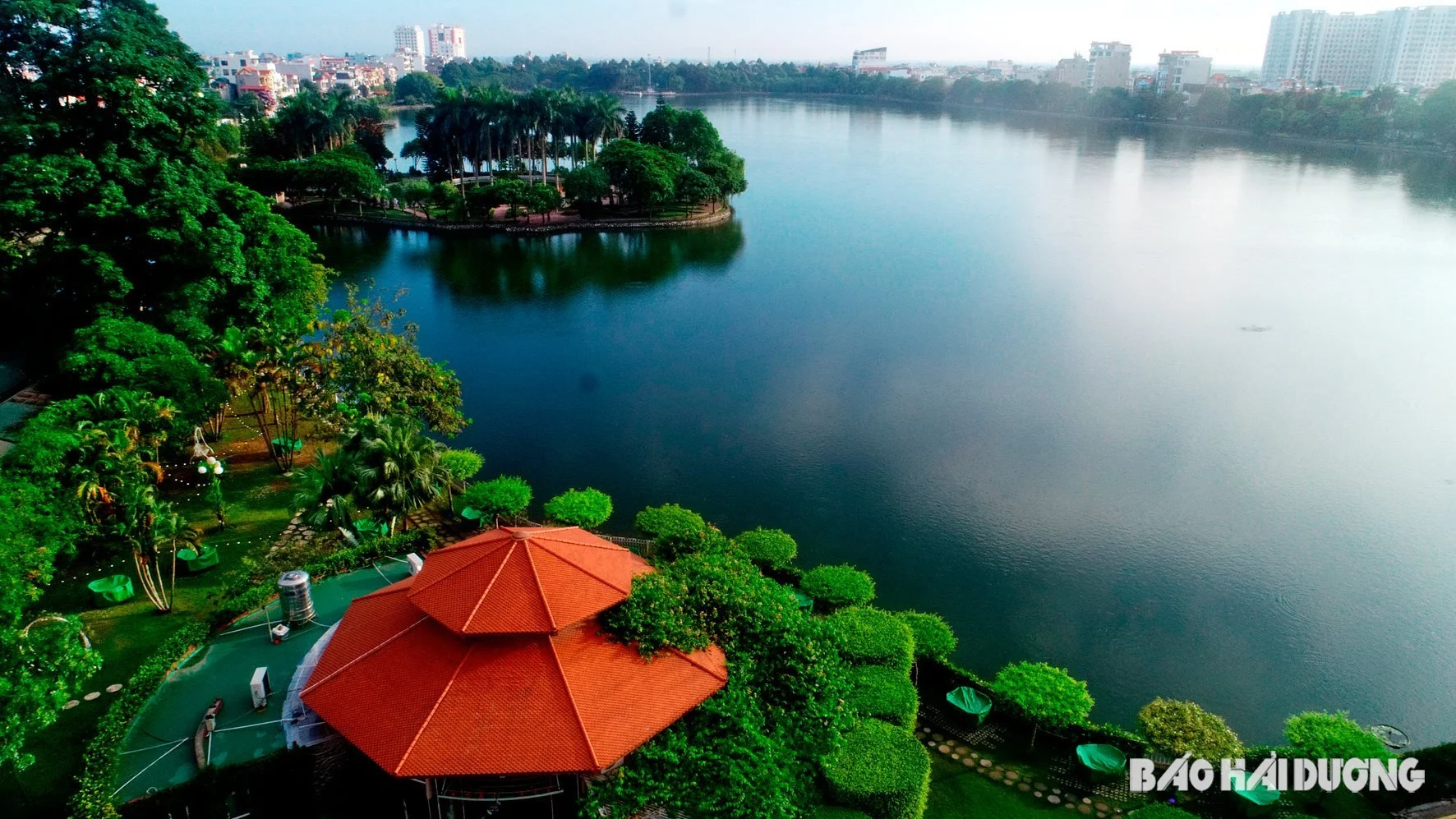 Bach Dang Park – A peaceful and poetic spot in the heart of Hai Duong City.