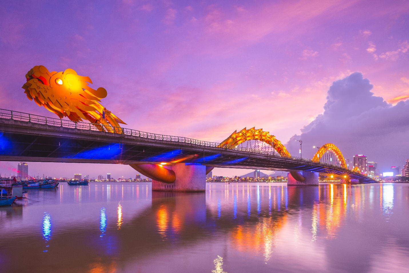 dragon-bridge-han-river-da-nang-city-vietnam-fishing-tour-trips-travel-anglers