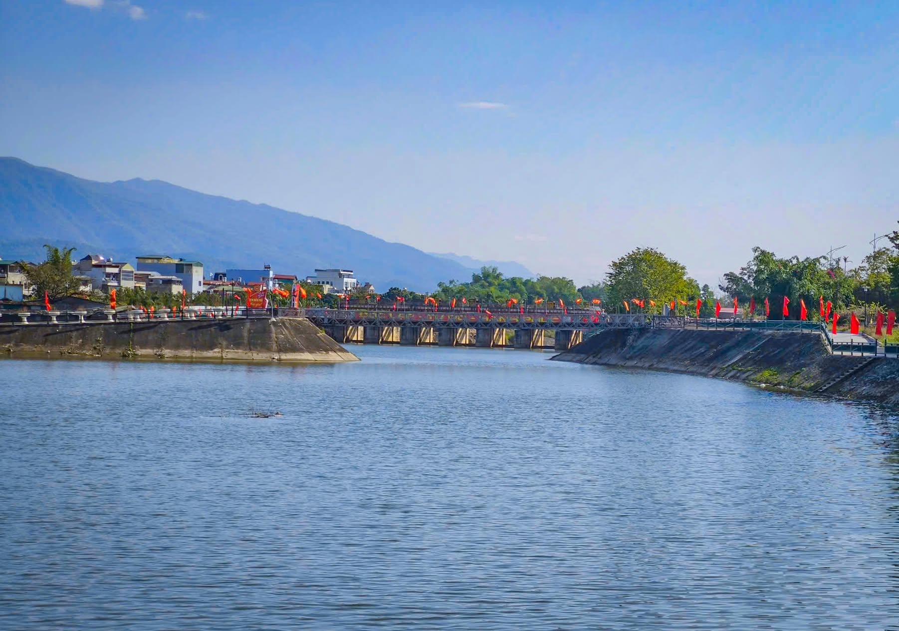 nam-rom-river-dien-bien-province-vietnam-fishing-tours-trips-travel-anglers