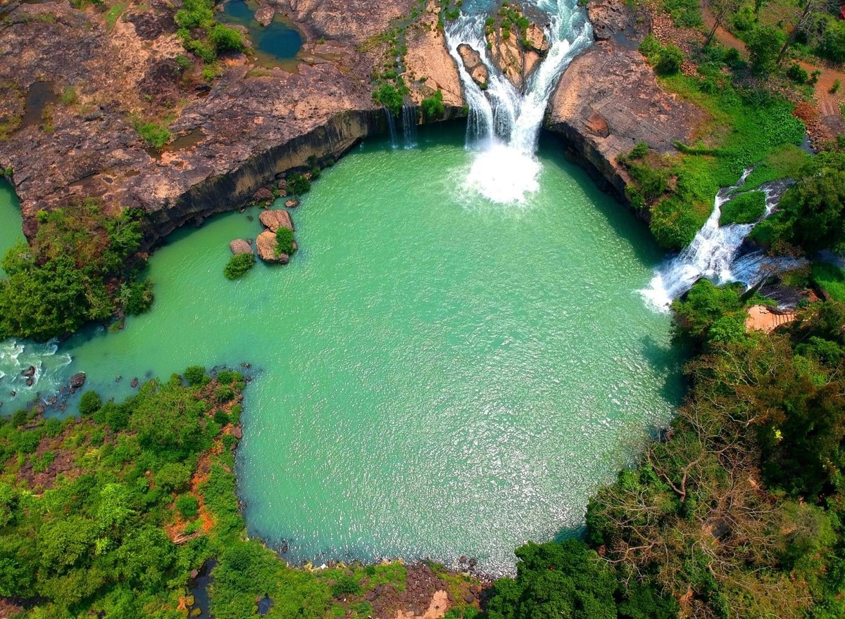 Gia Long Waterfalls
