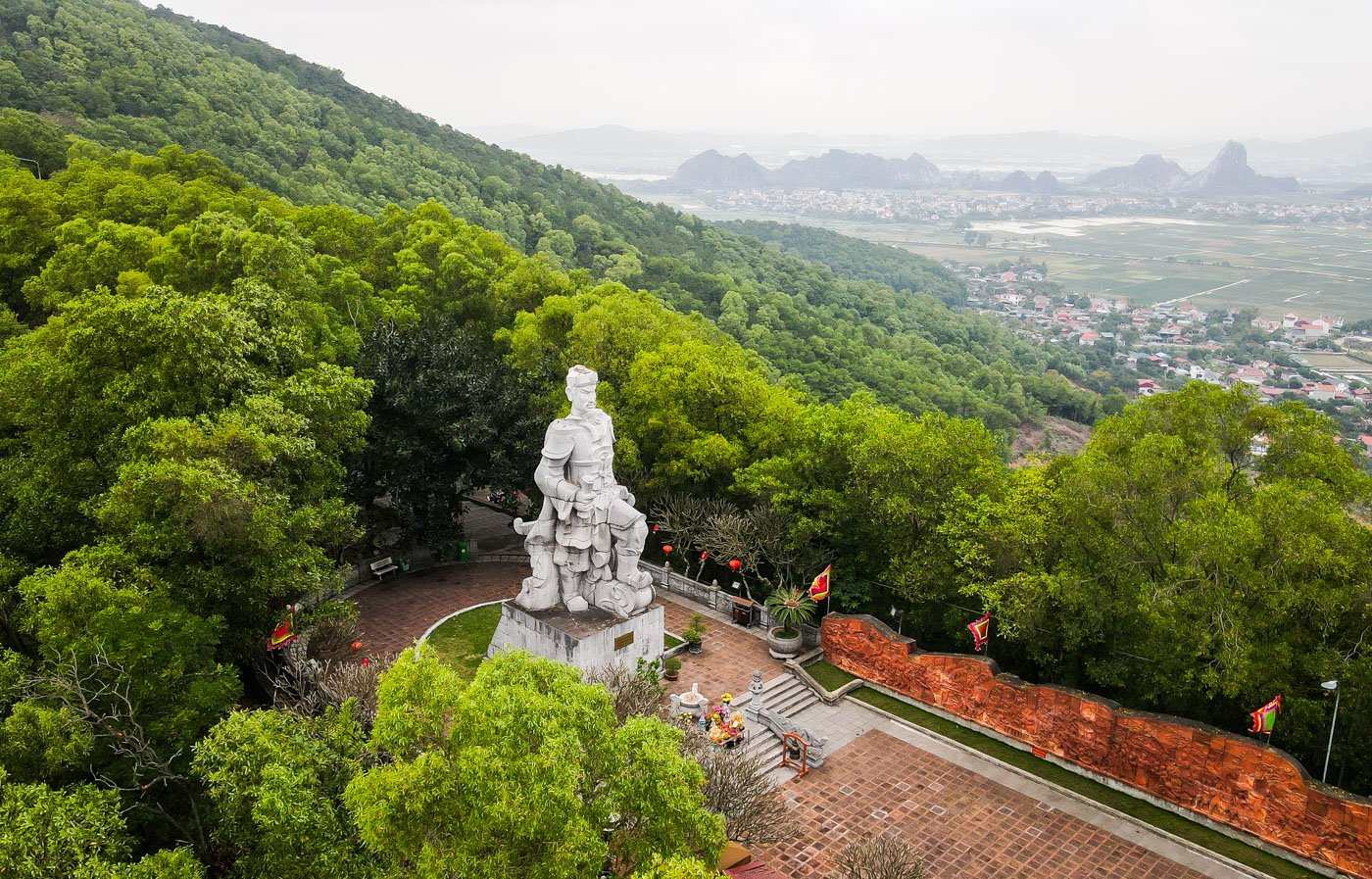 An Phu Temple