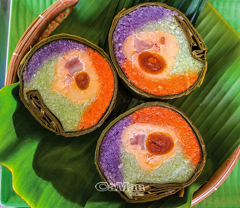 Bánh Tét Trà Cuôn