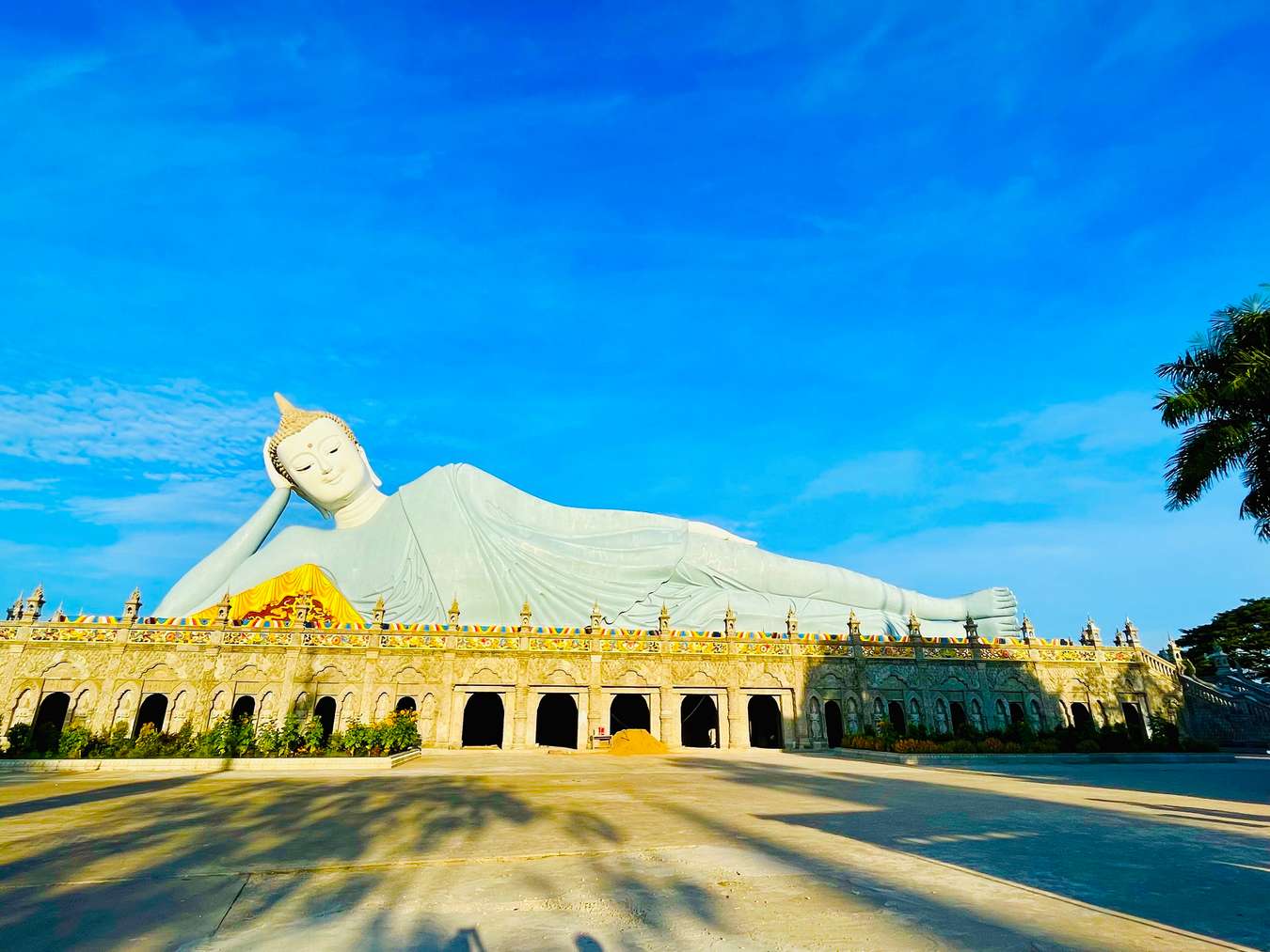 Som Rong Pagoda